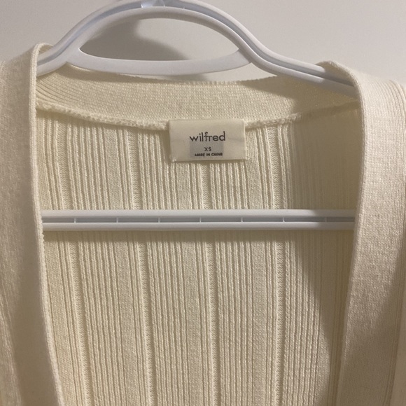 Wilfred Cardigan - Picture 3 of 5